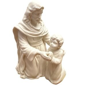 Vintage Jesus and Child Figurine Religious Statue,‎ Off White, 1995 Bisque 4.5"